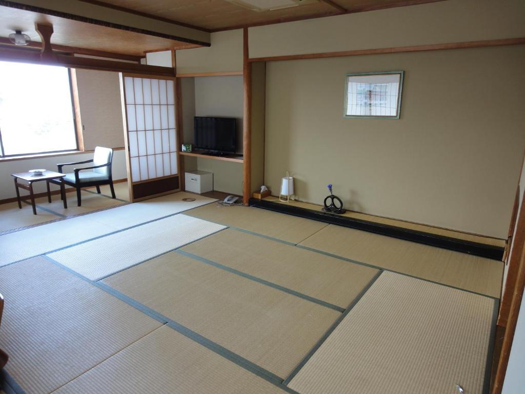 Miyajima Hotel Makoto Hatsukaichi Ngoại thất bức ảnh