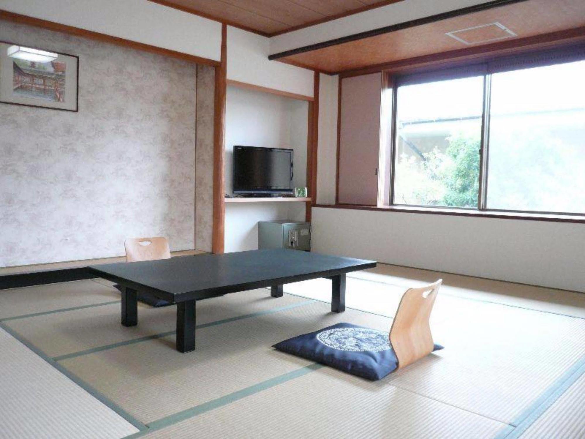 Miyajima Hotel Makoto Hatsukaichi Ngoại thất bức ảnh