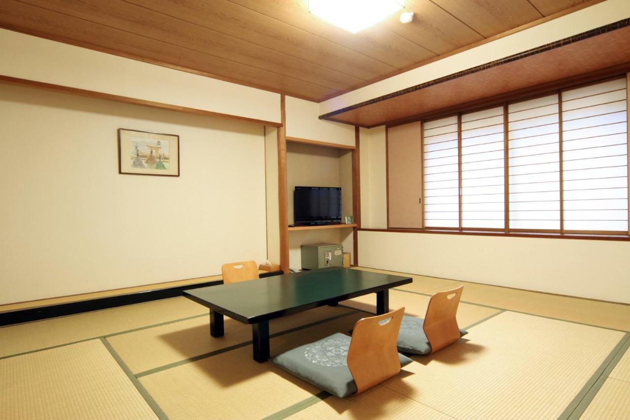 Miyajima Hotel Makoto Hatsukaichi Ngoại thất bức ảnh